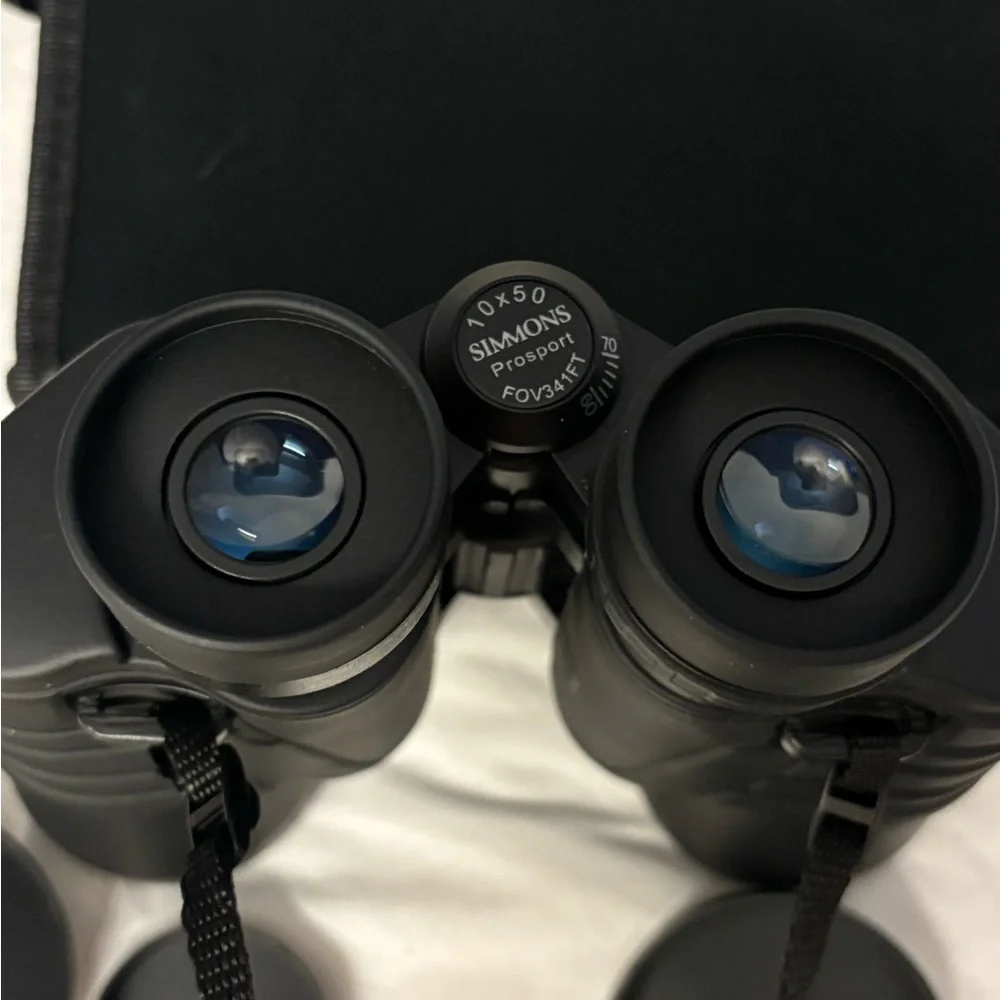 Simmons Optics ProSport 10x50mm Porro Prism Binoculars (Black)